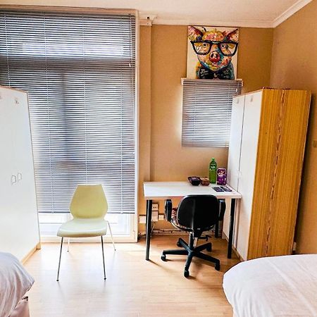 Rooms In Euston London Exterior photo